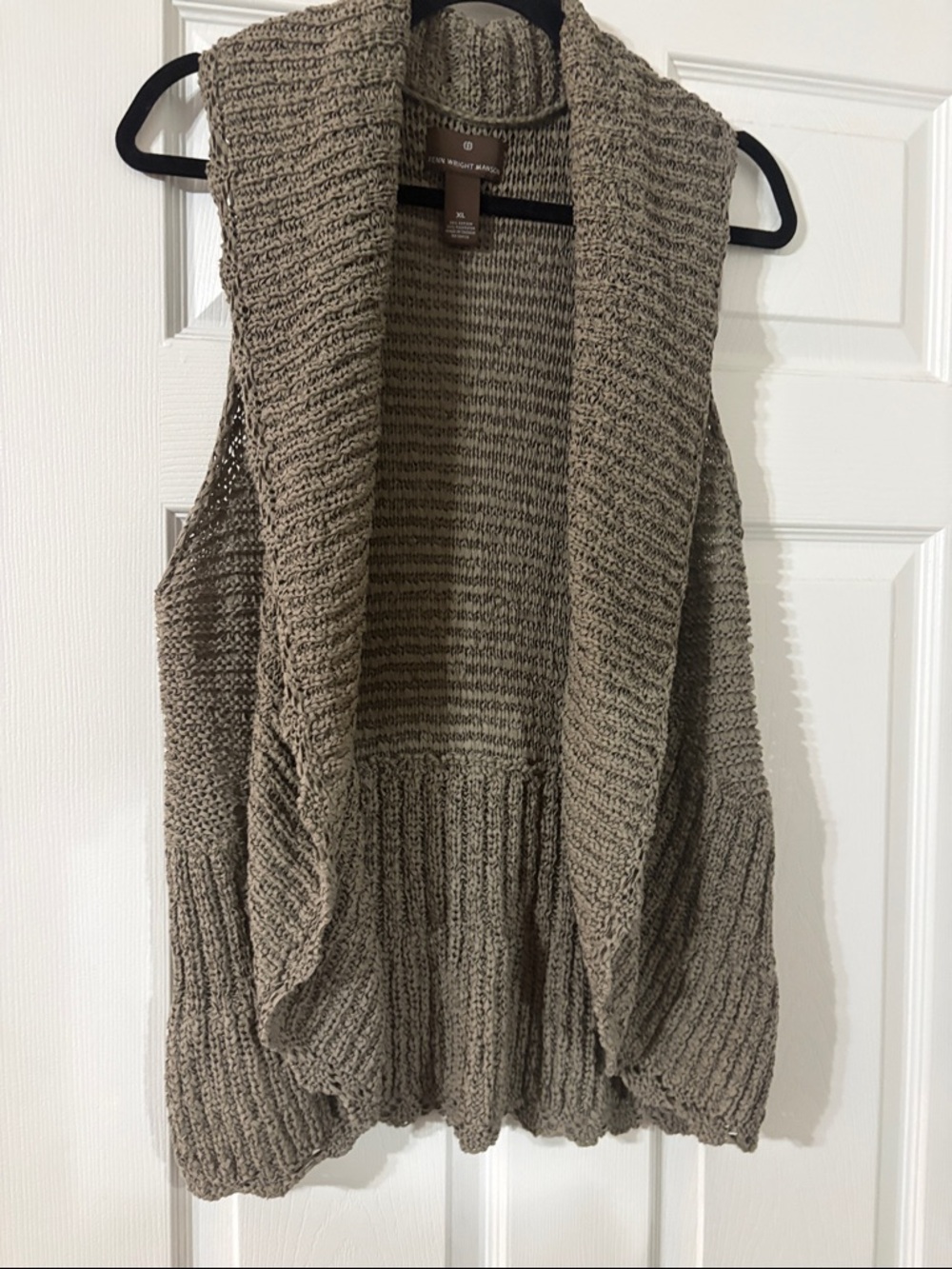 Fenn Wright Manson Taupe Open-Front Knit Sleeveless Cardigan